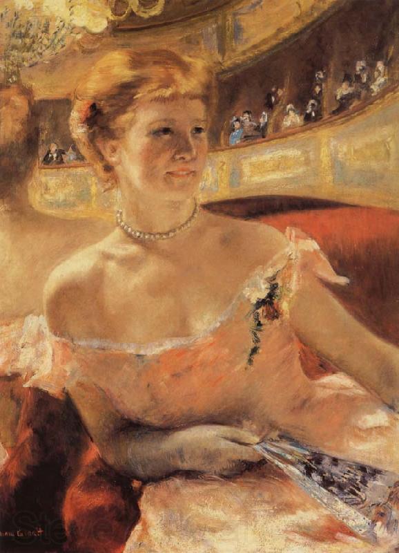 Mary Cassatt Woman with a Pearl Necklace in a Loge for an impressionist exhibition in 1879